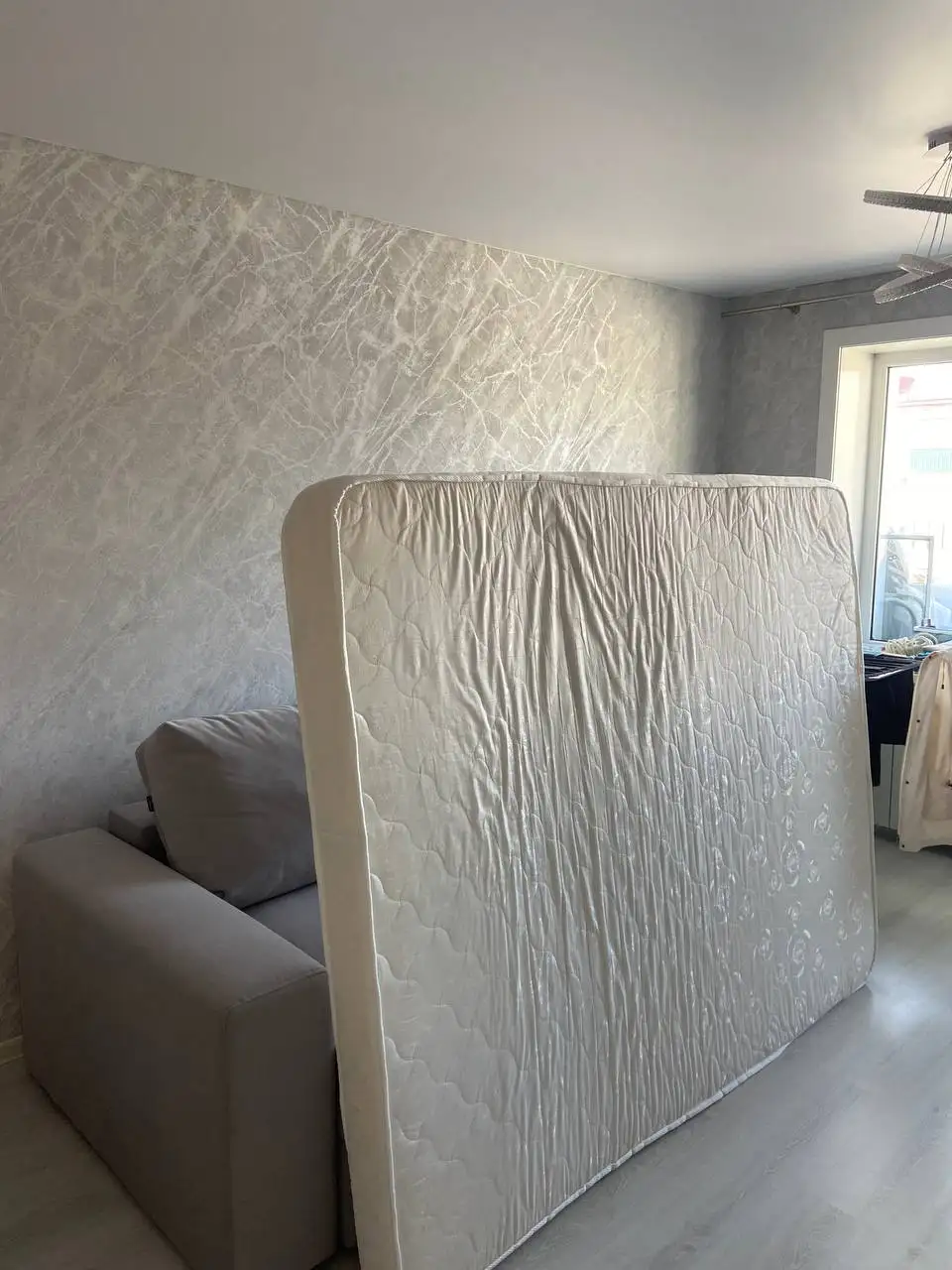 Продам матрас 1600*2000 - Мебель (Для дома и дачи) в Южно-Сахалинск