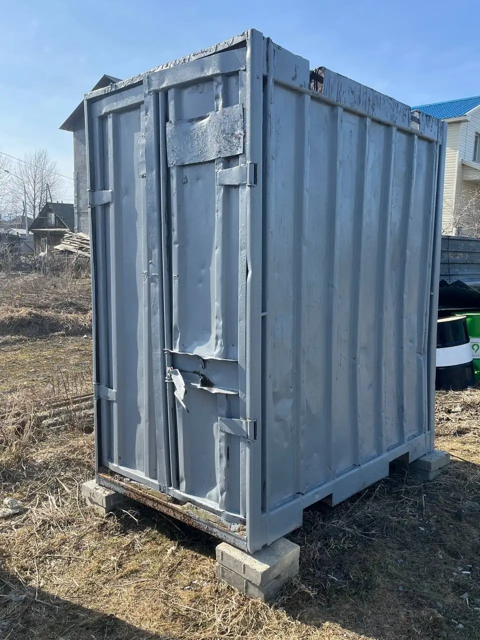 Продажа контейнера 3т и био туалета - Строительные материалы и оборудование (Для дома и дачи) в Южно-Сахалинск