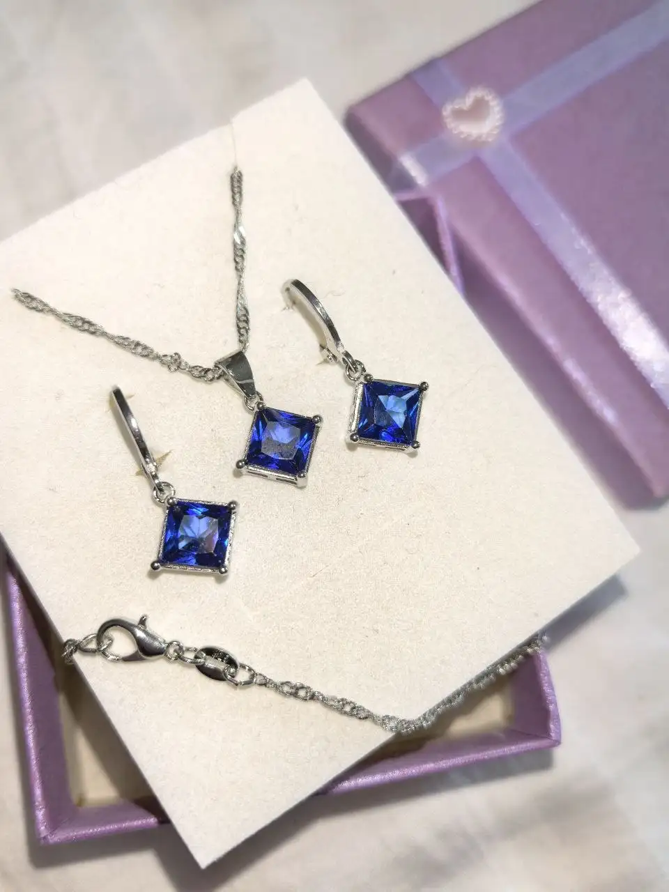 Наборы посеребрение, мулине, закусочница, куртка зима - Барахолка в Южно-Сахалинск