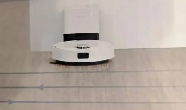 Пылесос со станцией, гитара, Apple Watch 11 - Аудиотехника в Южно-Сахалинск