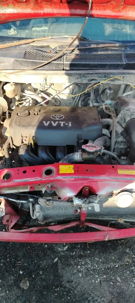 Продажа Toyota Vitz 2000 года после аварии - Легковые автомобили (Авто) в Южно-Сахалинск