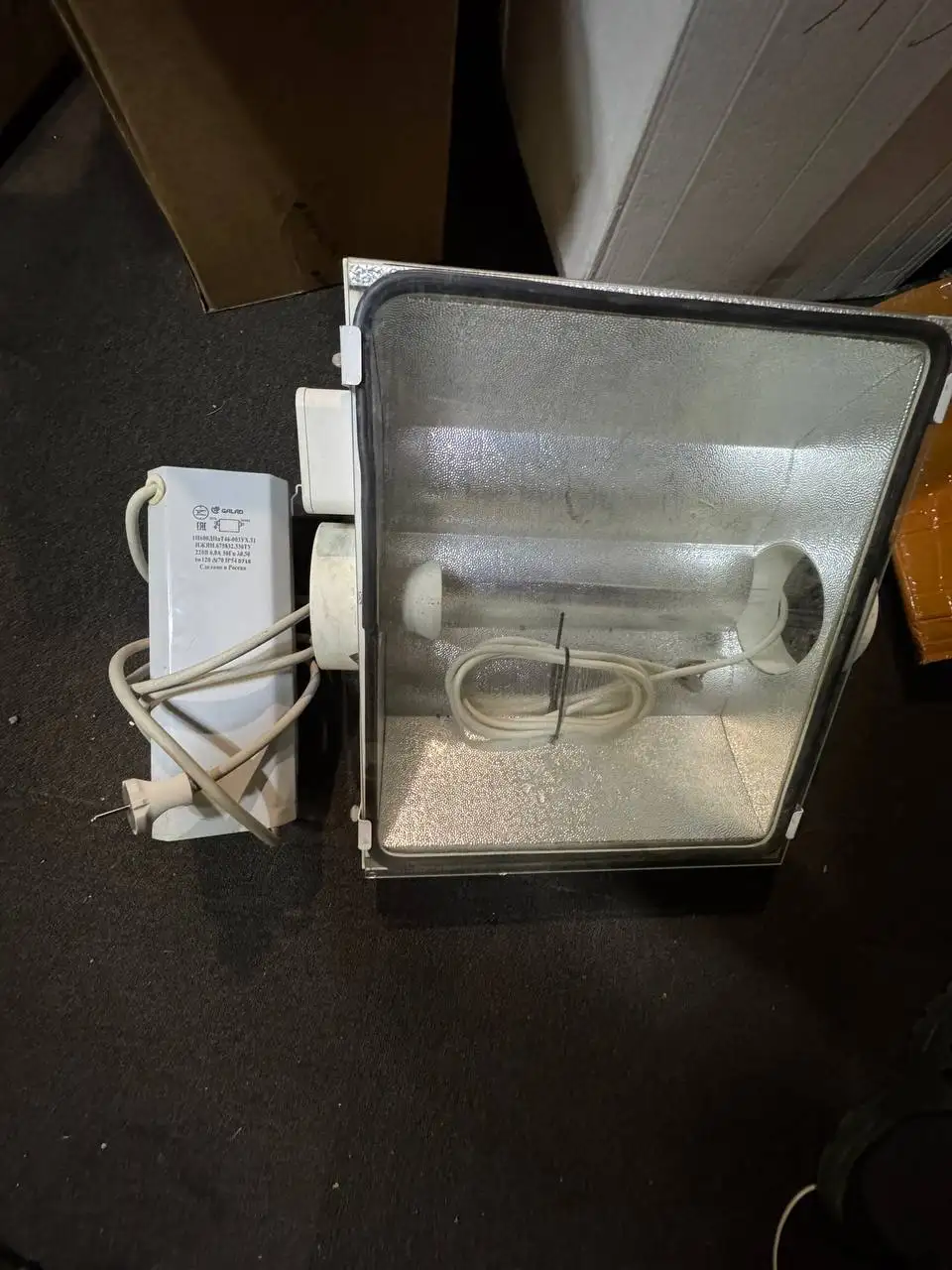 Продажа ламп ДНаТ 400/600W с култубом и ЭПРА - Освещение (Электроника) в Южно-Сахалинск
