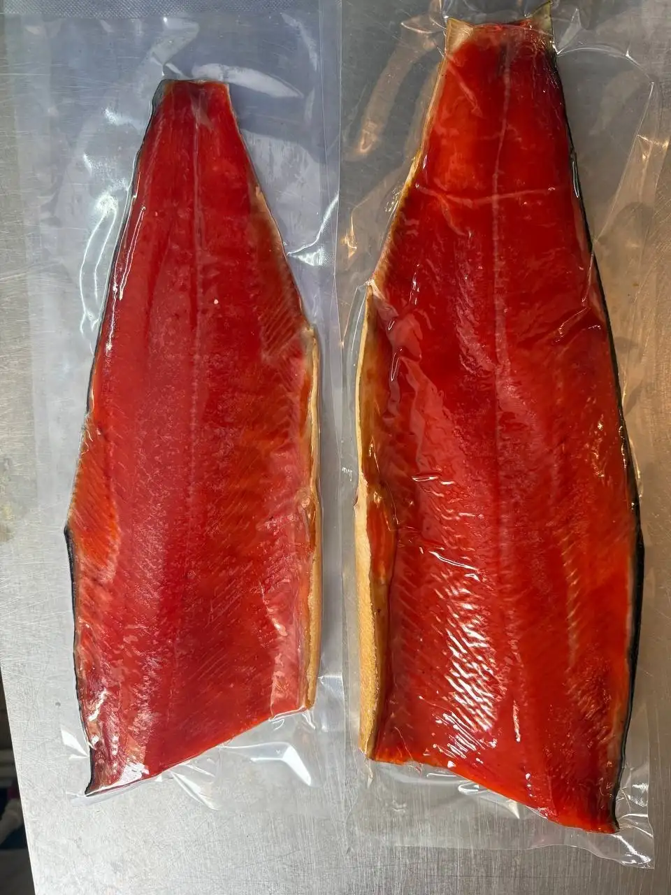 Рыба холодного копчения и вяленая в Южно-Сахалинске - Услуги по переработке рыбы (Услуги) в Южно-Сахалинск