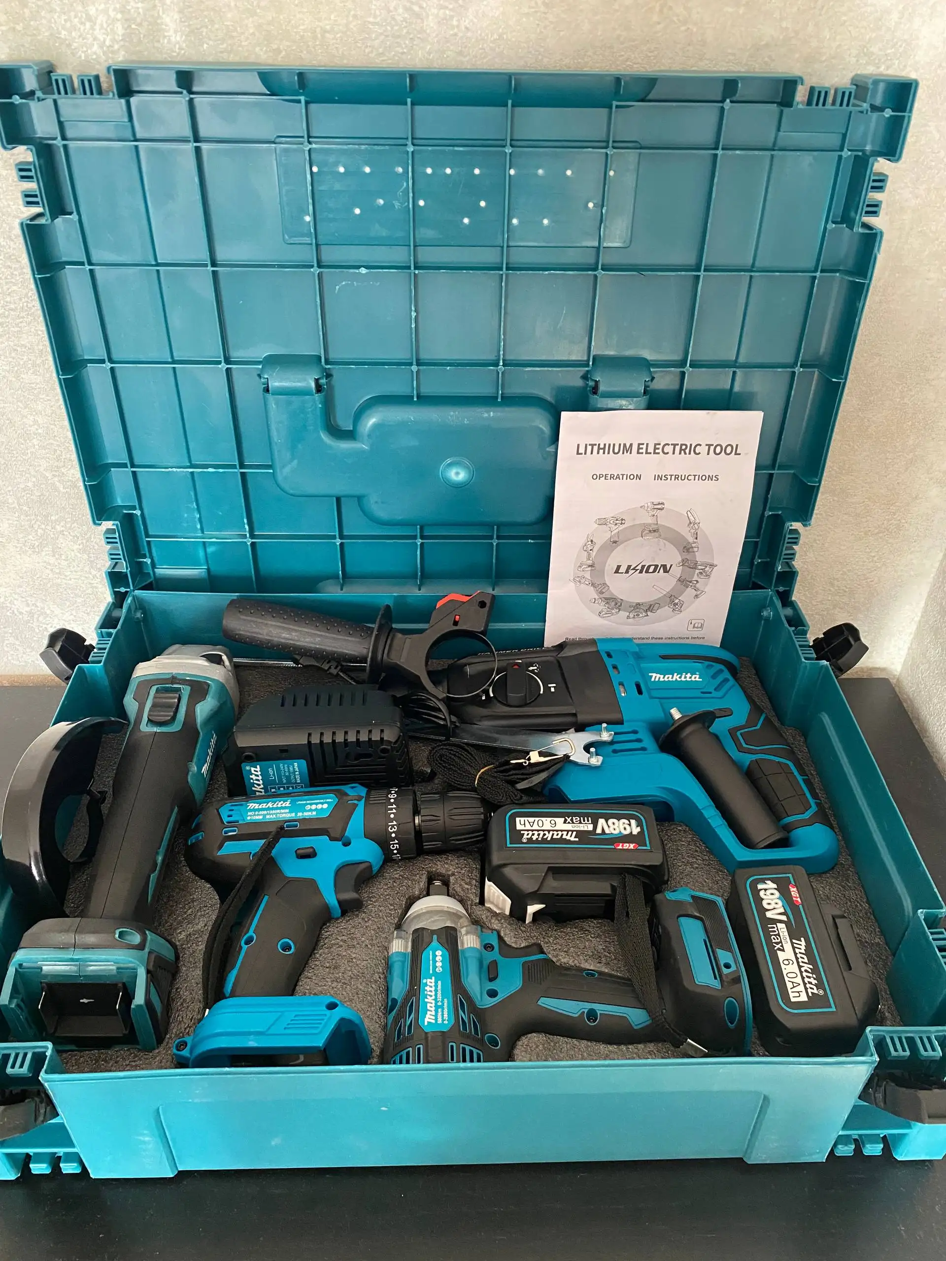 Набор Makita 4в1 - Инструменты (Электроника) в Южно-Сахалинск