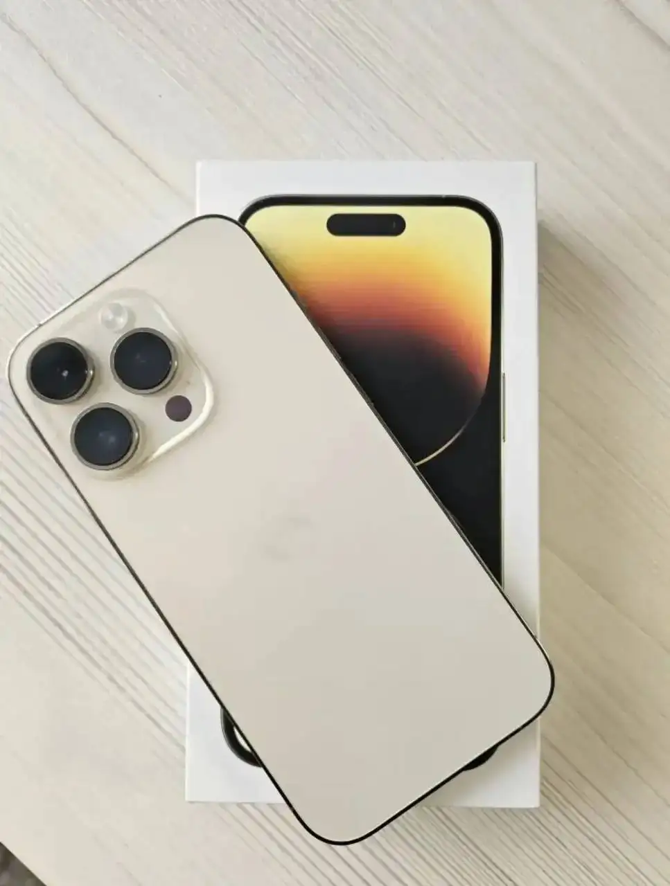 Продам iPhone 14 Pro 128Gb - Мобильные телефоны (Электроника) в Южно-Сахалинск