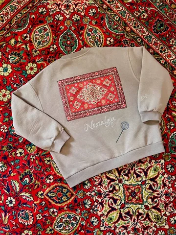 Свитшоты с 'ковром из детства' из Приморья - Одежда в Южно-Сахалинск