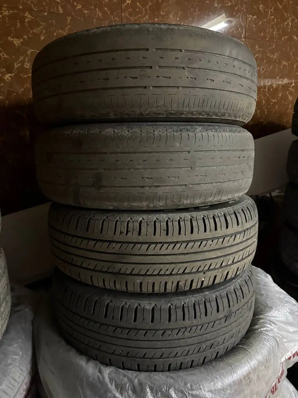Продам колеса в сборе 185/70/14 - Автошины (Авто) в Южно-Сахалинск