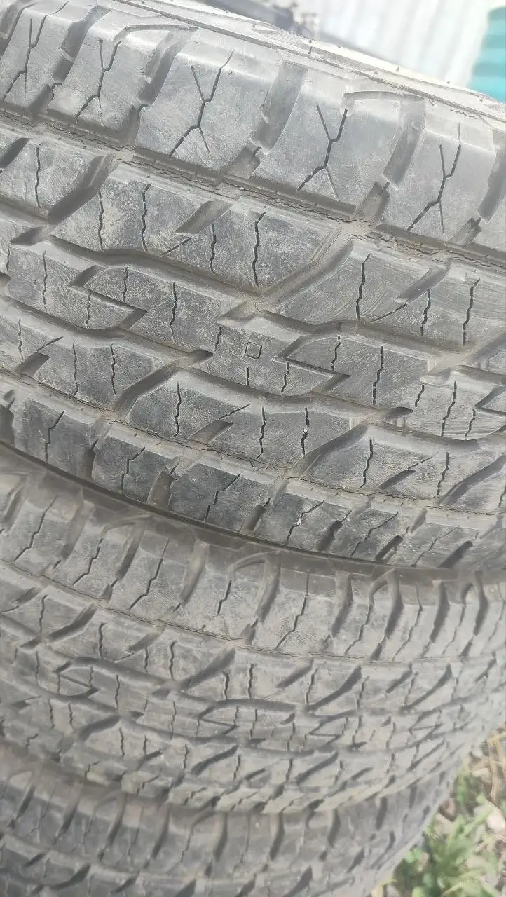 Продам 4 колеса - Колёса (Авто) в Южно-Сахалинск