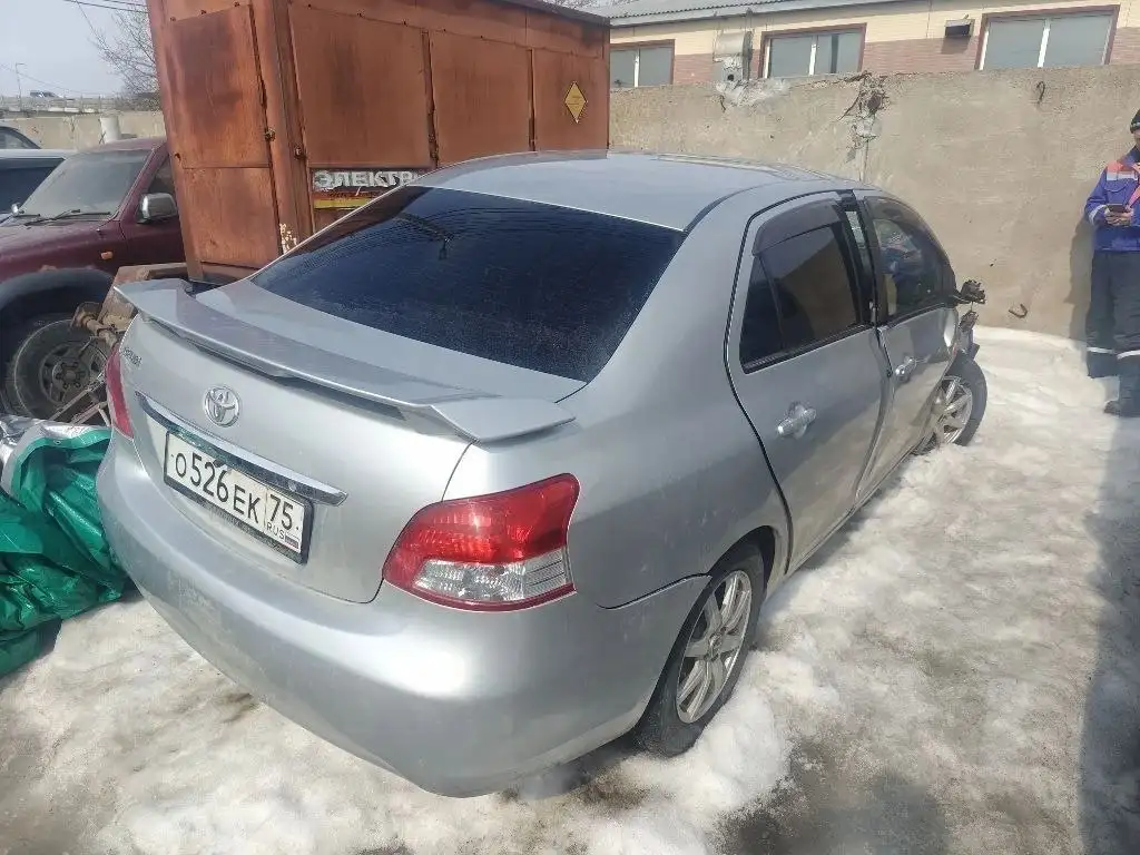 Продажа Toyota или подобного автомобиля - Автомобили (Авто) в Южно-Сахалинск