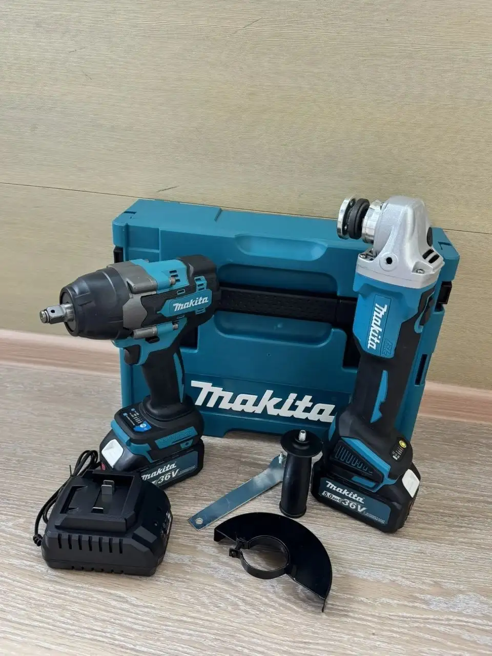 Набор 2 в 1 (Гайковёрт + Болгарка) Makita новый - Инструменты (Электроника) в Южно-Сахалинск