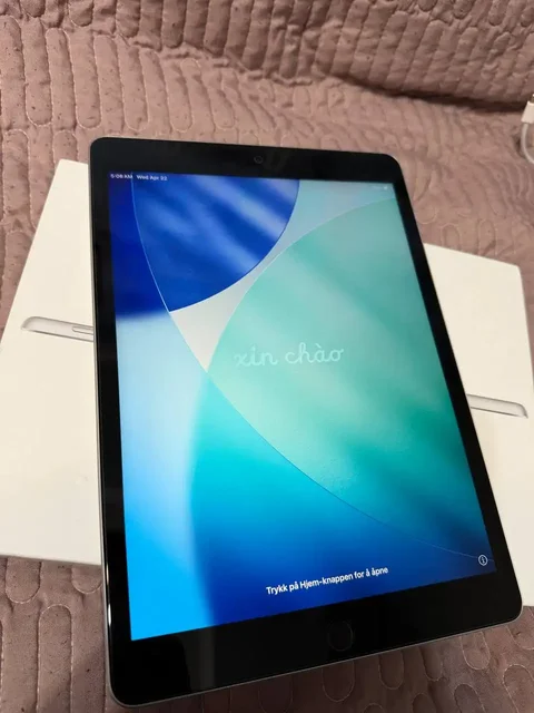 iPad 9 256GB как новый - Строительные инструменты в Южно-Сахалинск