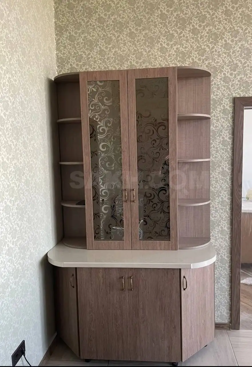 Шкаф с полками и тумбы - Мебель (Для дома и дачи) в Анива