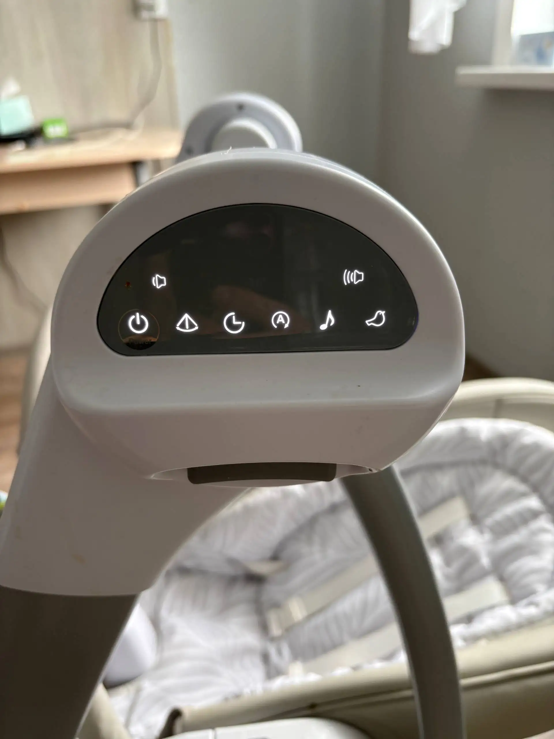 Продам стульчик-электрокачель-шезлонг 3 в 1 My little chair - Детские коляски и качели (Товары для детей) в Южно-Сахалинск
