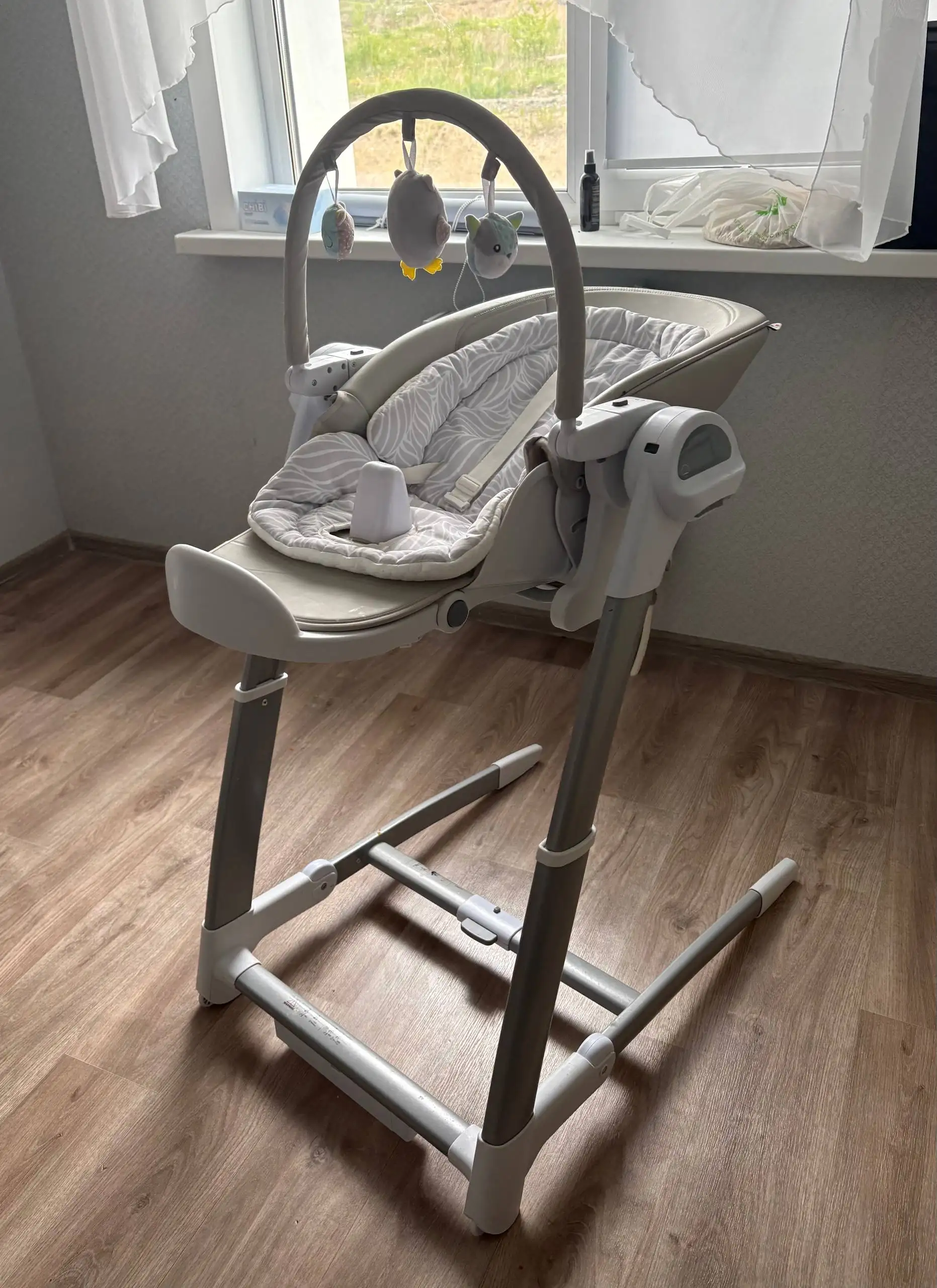 Продам стульчик-электрокачель-шезлонг 3 в 1 My little chair - Детские коляски и качели (Товары для детей) в Южно-Сахалинск