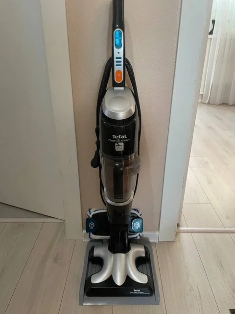 Продам пылесос Tefal 2в1 - Инструменты в Южно-Сахалинск