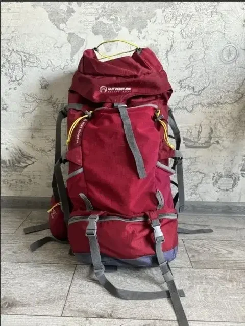 Рюкзак туристический Outventure trekker lady 50 - Спорттовары в Южно-Сахалинск