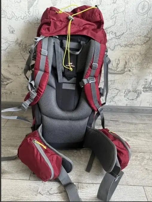 Рюкзак туристический Outventure trekker lady 50 - Туризм (Хобби и отдых) в Южно-Сахалинск