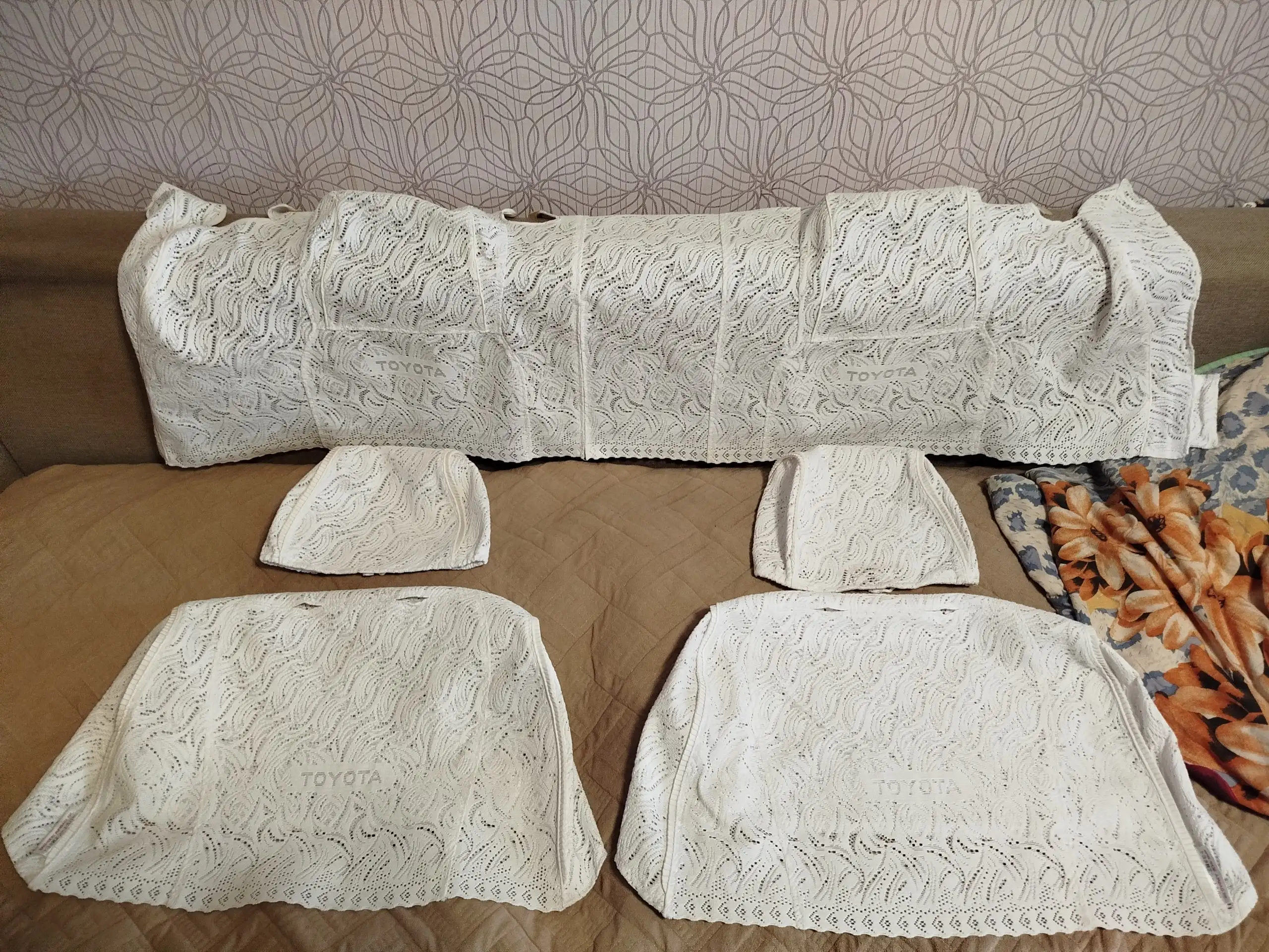 Продам комплект накидок на сиденье - Авто в Южно-Сахалинск