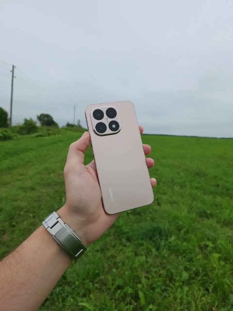 Xiaomi 15T в идеальном состоянии - Смартфоны и гаджеты (Электроника) в Южно-Сахалинск