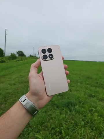 Xiaomi 15T в идеальном состоянии - Квадрокоптеры в Южно-Сахалинск