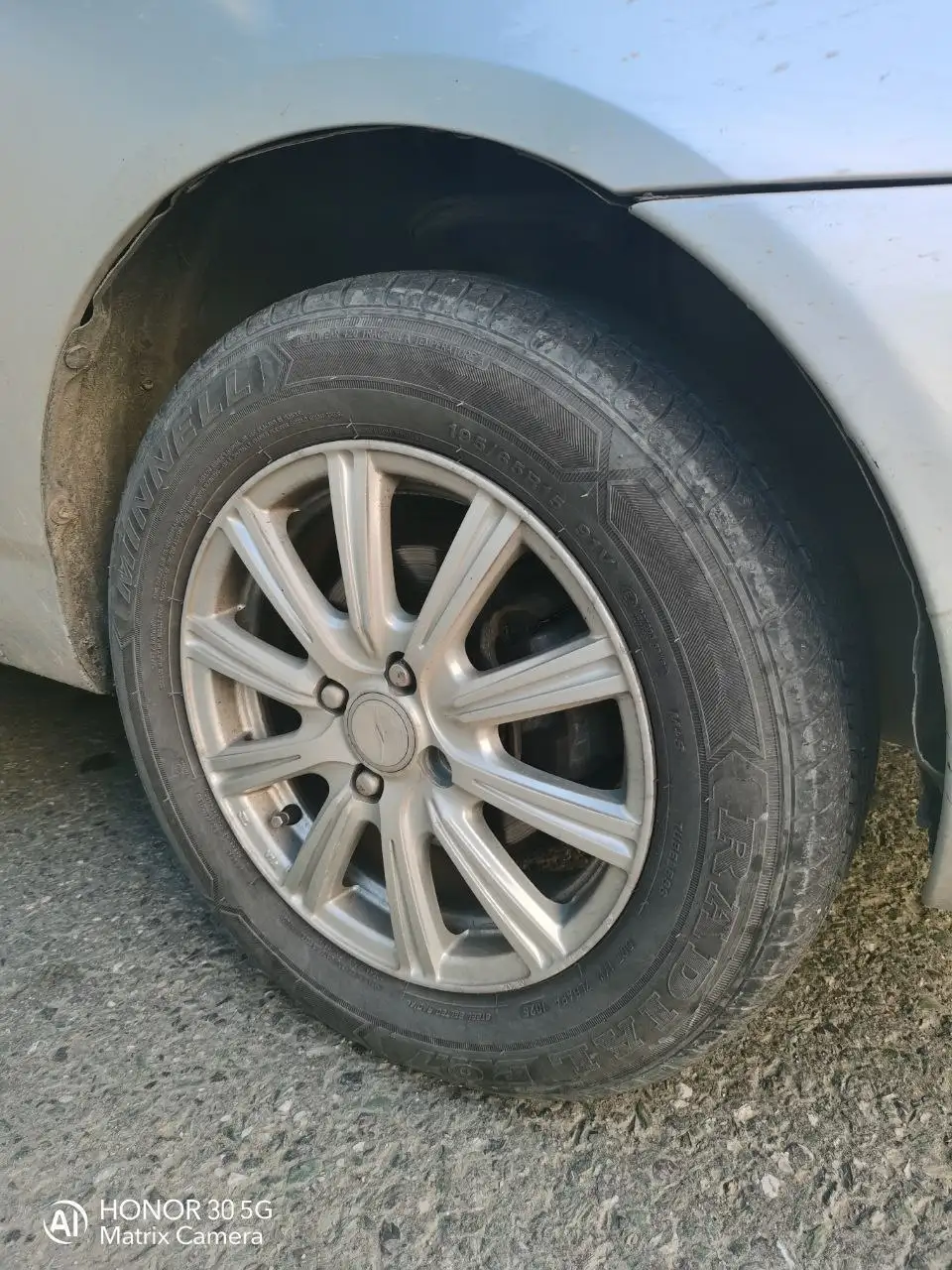 Обмен резины 195/65R15 на 225/45R17 - Шины и диски (Авто) в Южно-Сахалинск