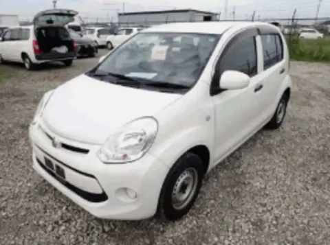 Toyota Passo 2014 аренда - Шины в Южно-Сахалинск