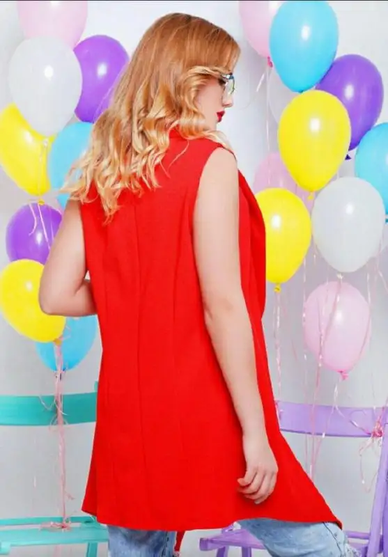 Жилет Fashion Up красный 44 размер - Верхняя одежда (Одежда) в Южно-Сахалинск