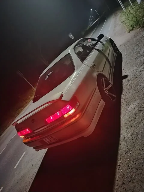 Продам Toyota Mark JZX 105 - Шины в Южно-Сахалинск