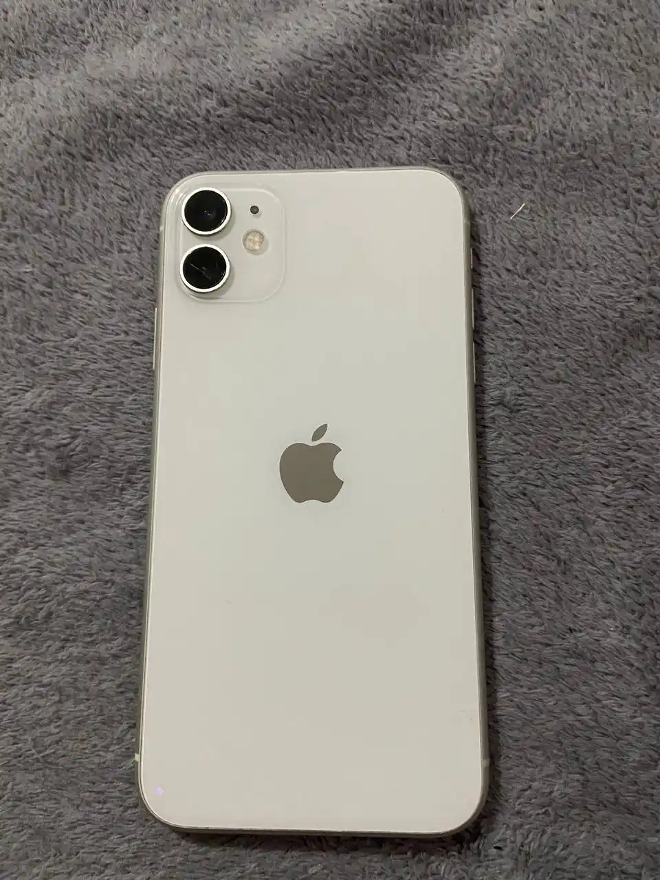 Продам IPhone 11 64 гб