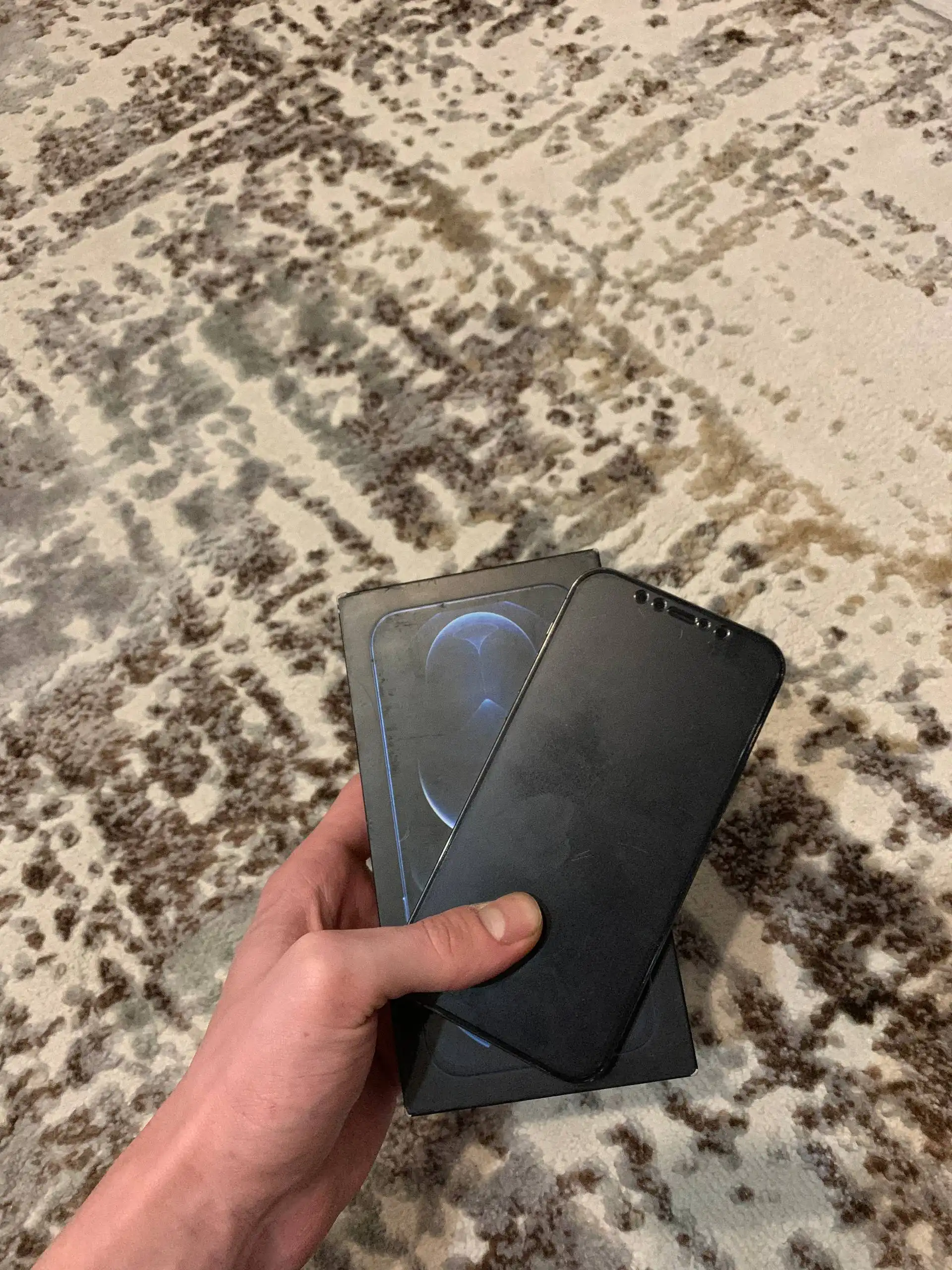 Продам iPhone 12 Pro 128 ГБ