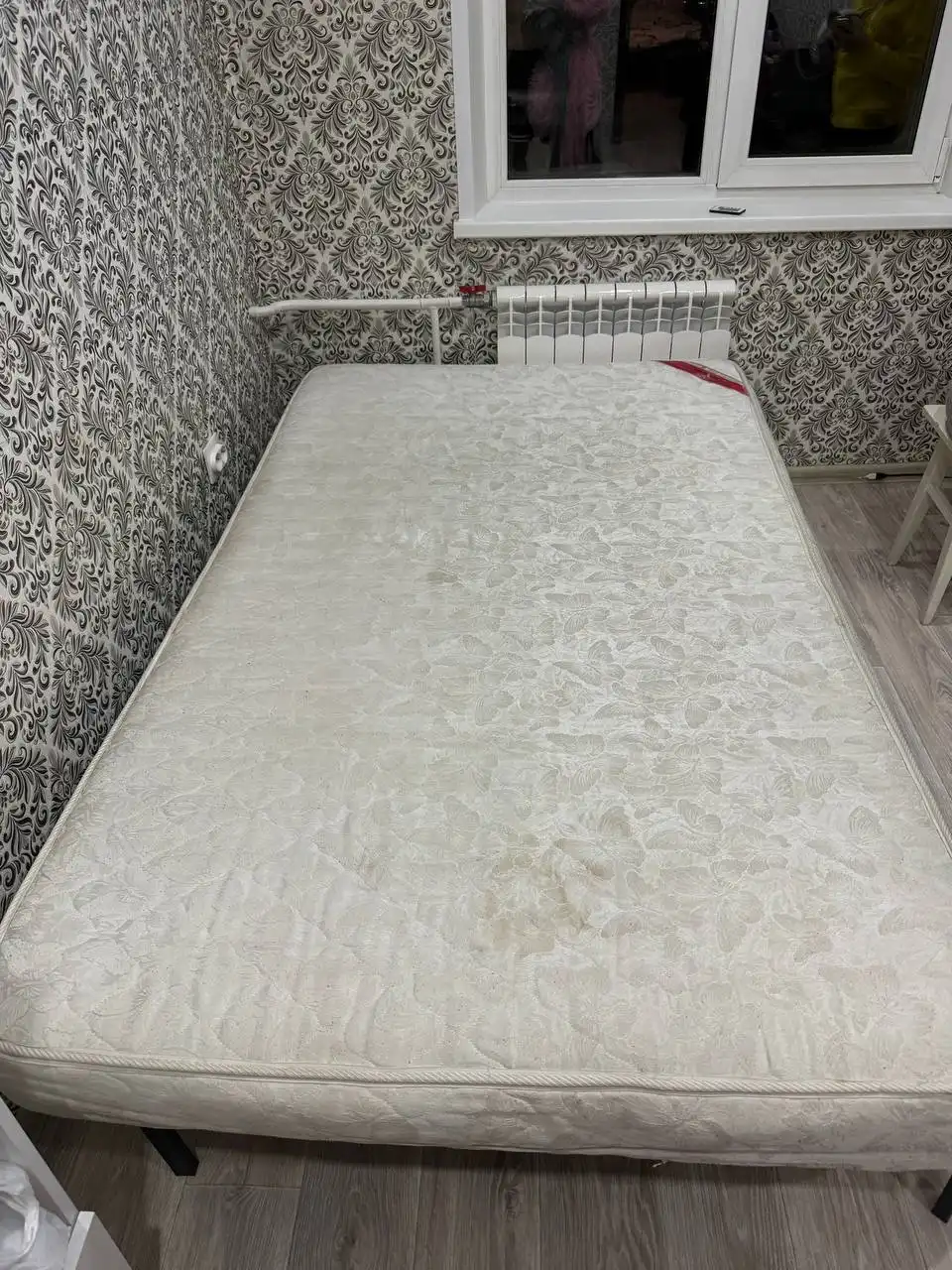 Продам матрас 200х160 см