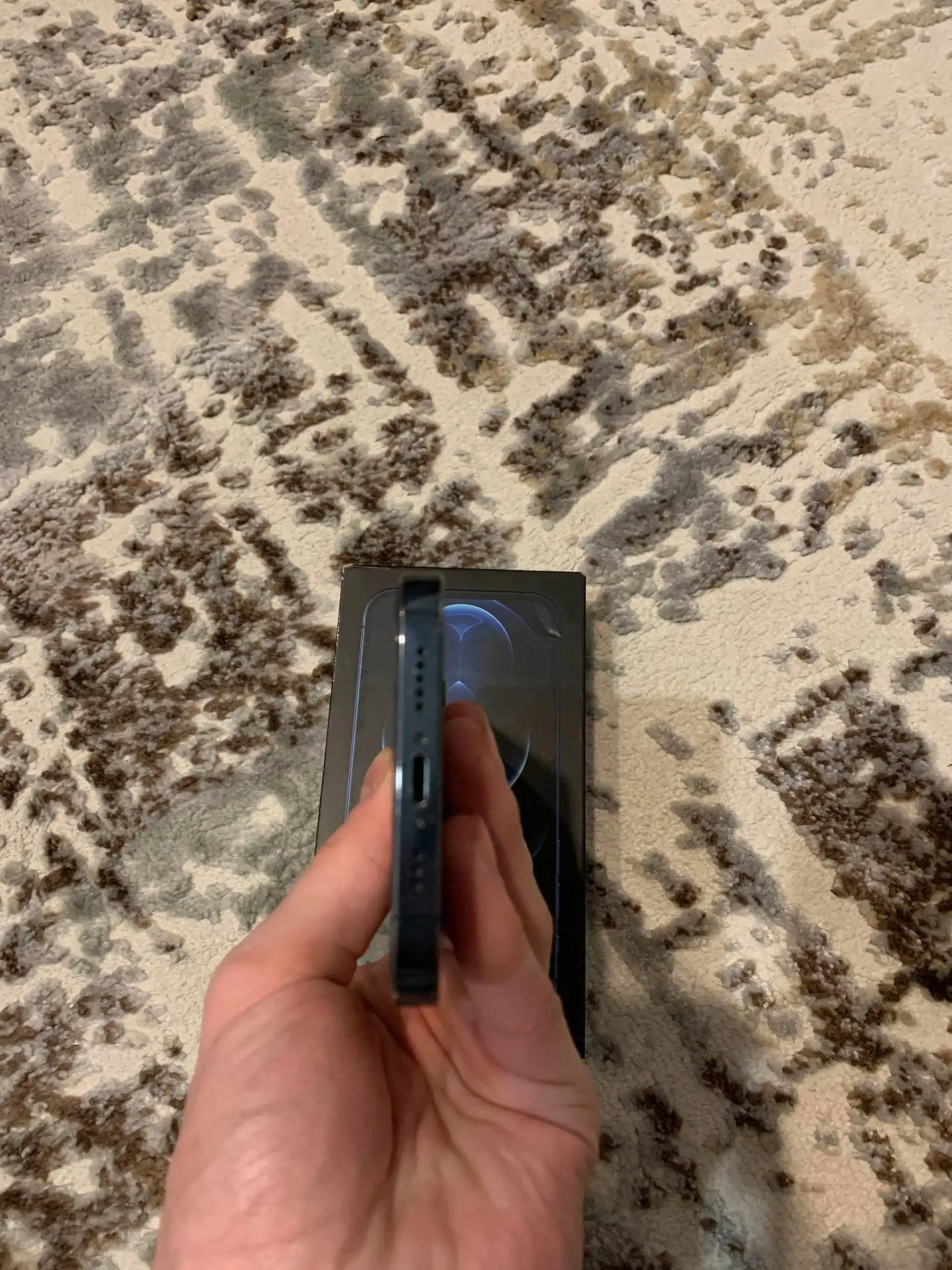 Продам iPhone 12 Pro 128GB Pacific Blue