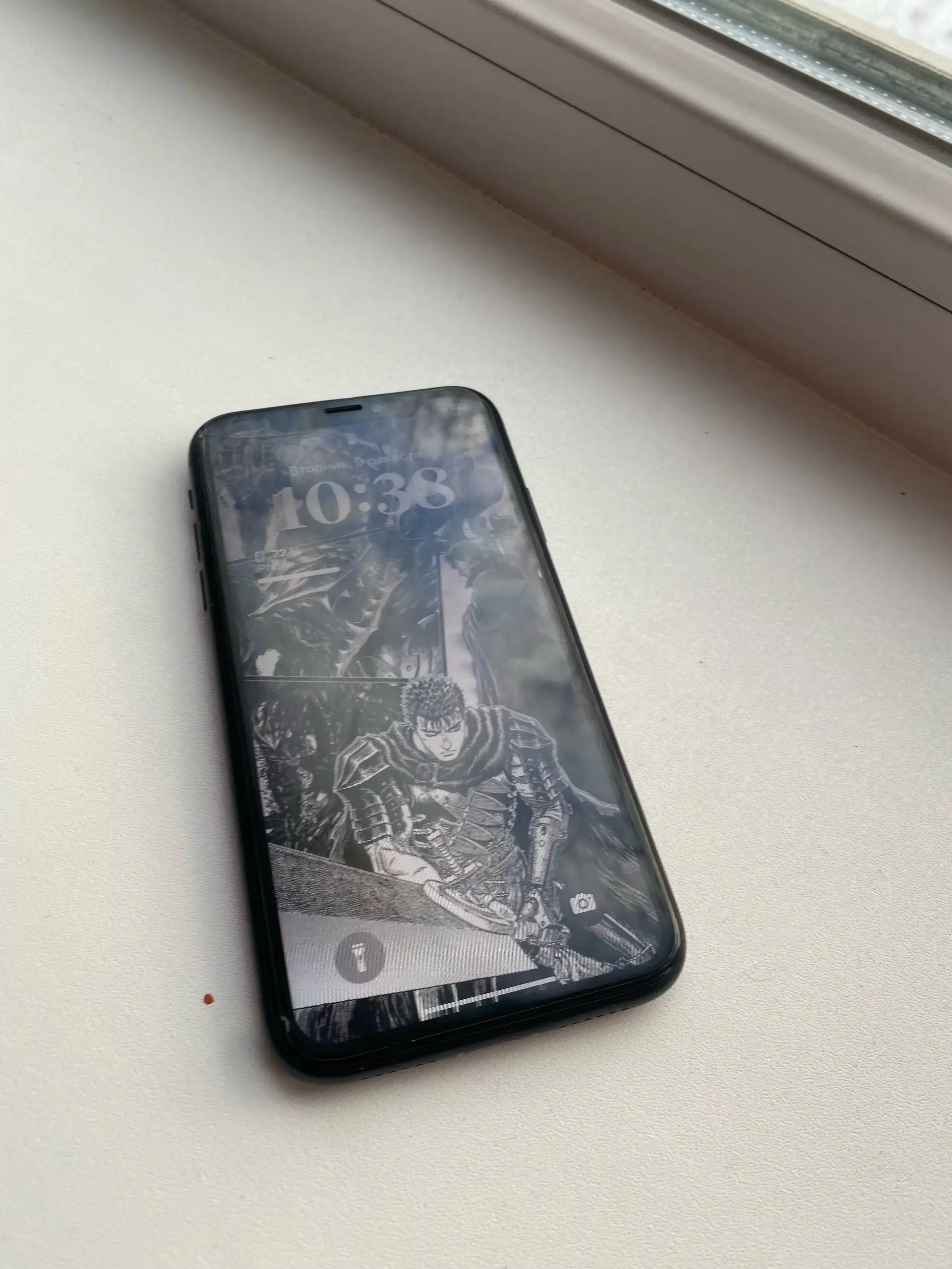 iPhone Xr 128 ГБ с дефектами