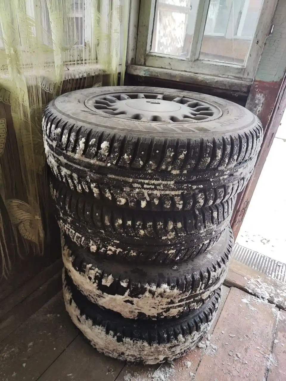 Продажа оригинальных дисков с возможностью обмена