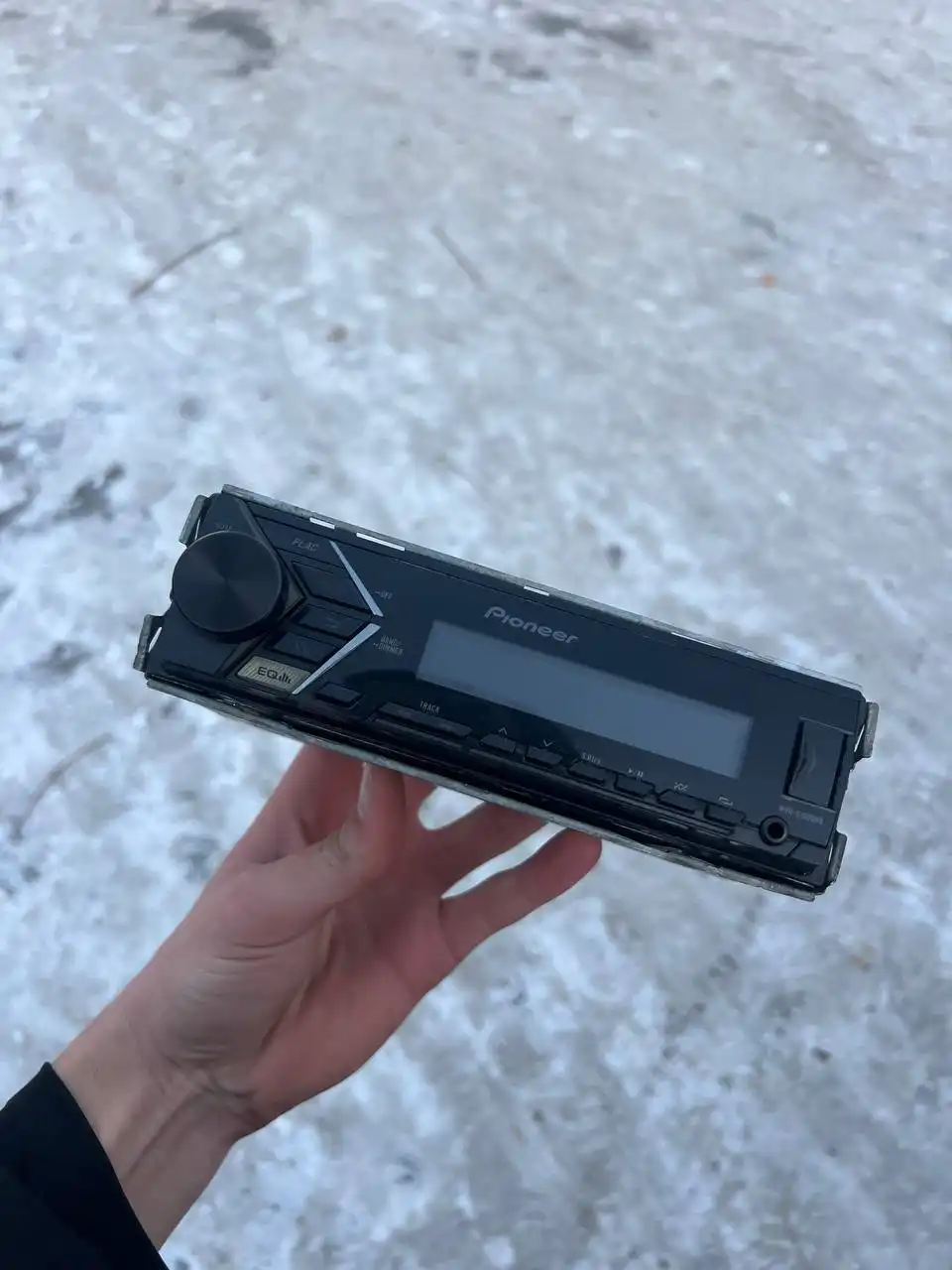 Продам магнитолу Pioneer