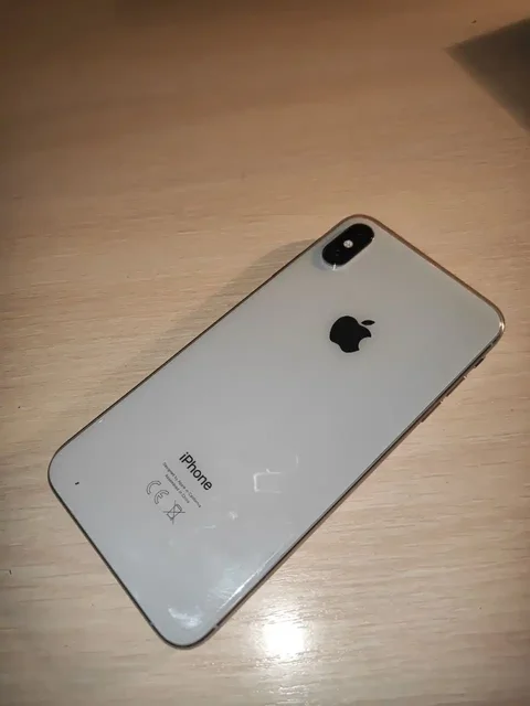 Продам iPhone XS Max 64GB на запчасти или целиком - Электроника в Минусинск