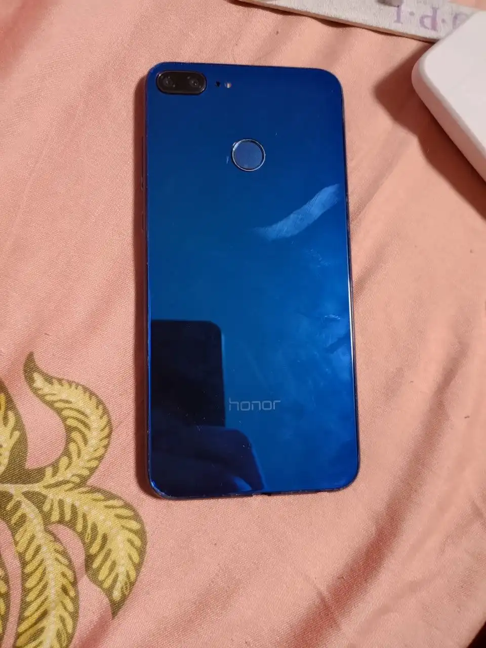 Honor 9 Lite 3/32 в хорошем состоянии