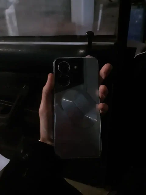 Продажа iPhone X с возможностью обмена - Смартфоны в Минусинск