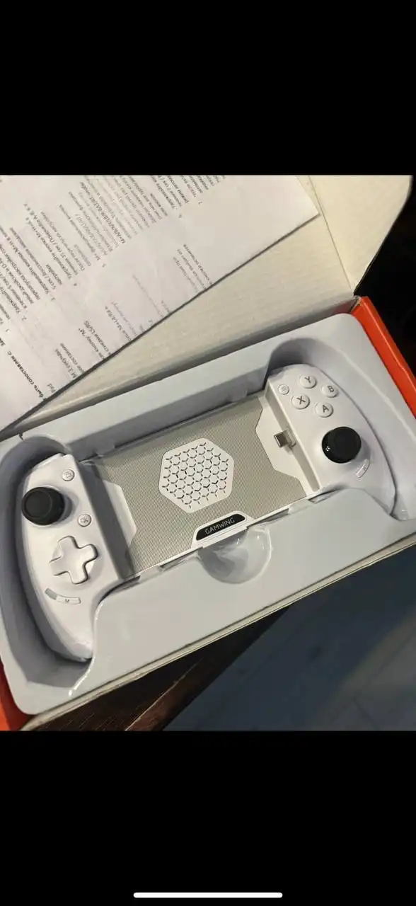 Продам геймпад для iPhone и Android - Геймпады/джойстики (Электроника) в Абакан