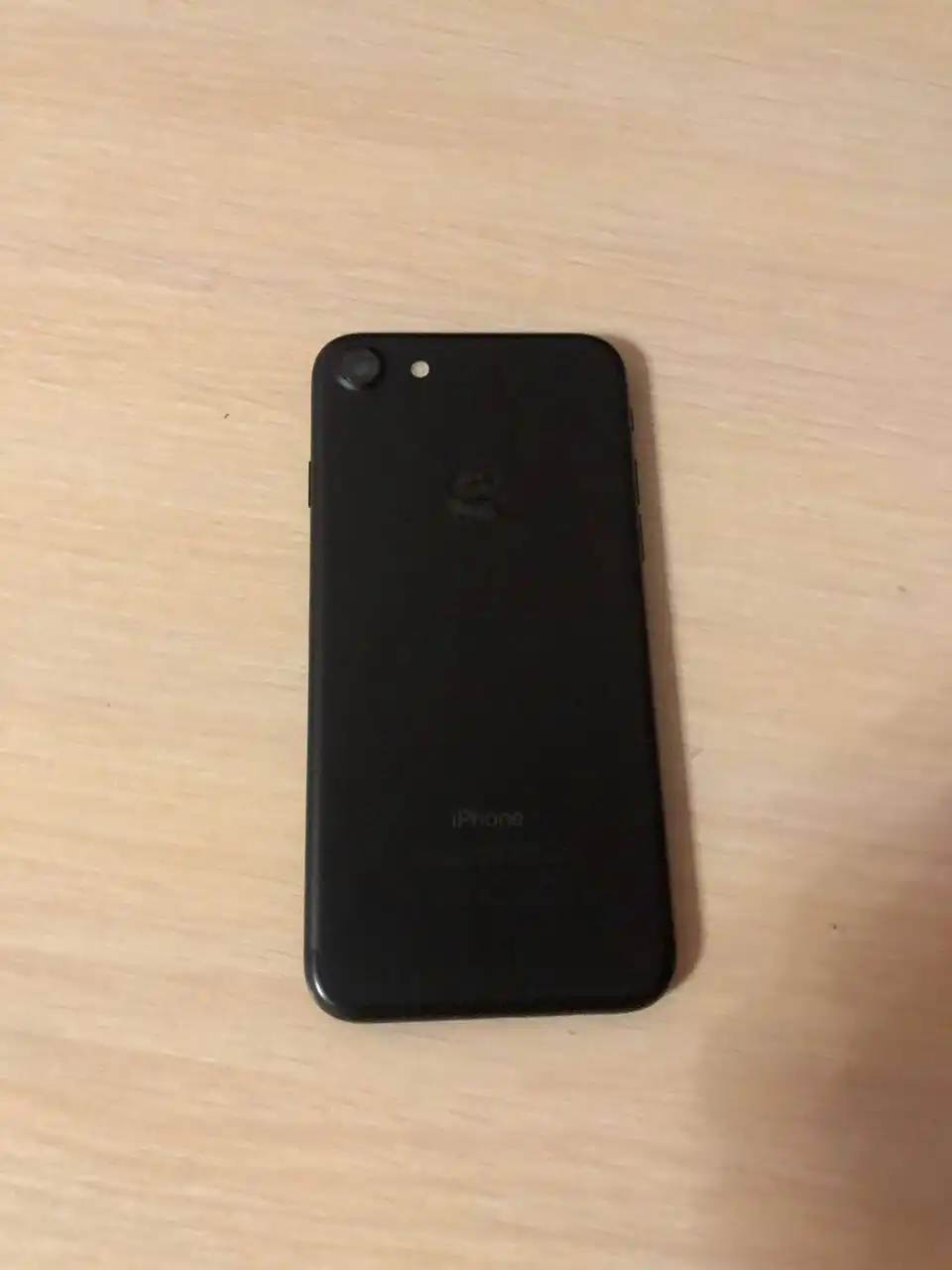 iPhone 7 Black 32Gb - Смартфоны (Электроника) в Минусинск