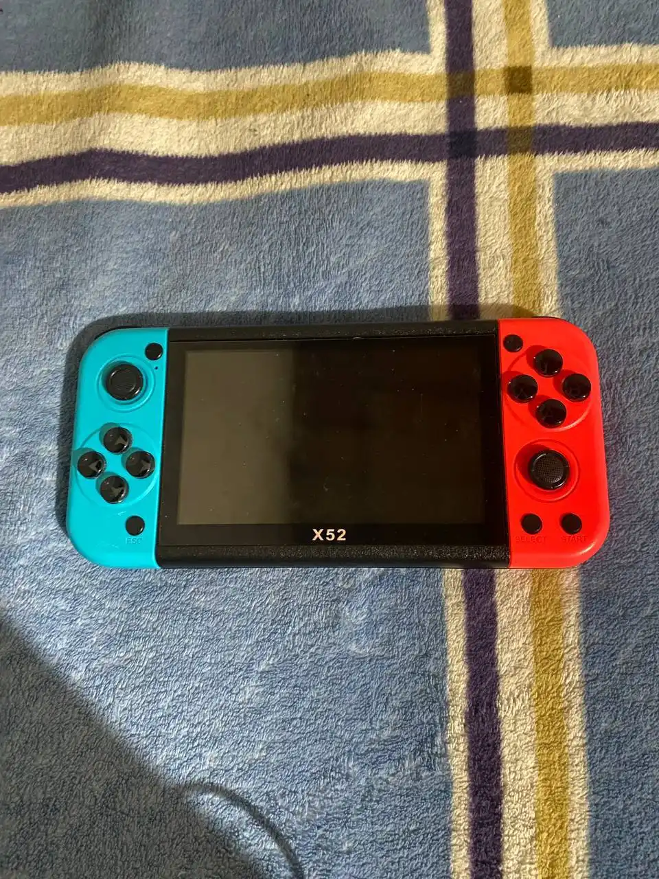 Продам смарт-часы и приставку X52 - Электроника в Минусинск