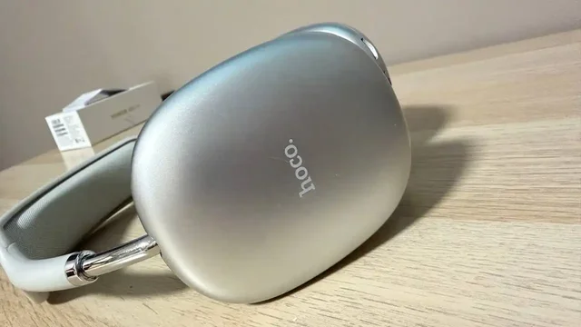 Наушники в идеальном состоянии - Аудиотехника в Минусинск