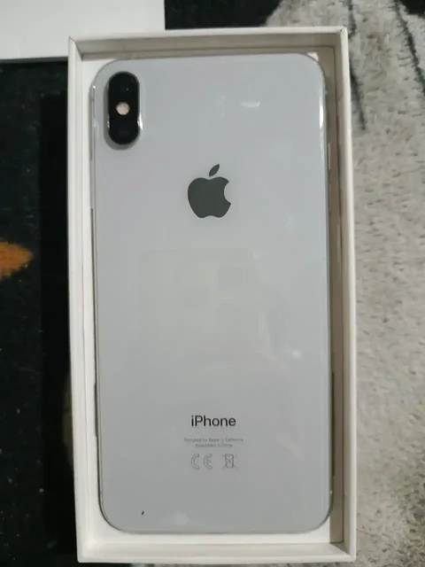Продам iPhone X Max - Смартфоны в Минусинск