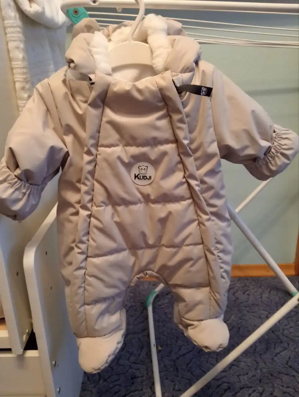Продам зимний комбинезон для детей - Детская одежда (Товары для детей) в Минусинск