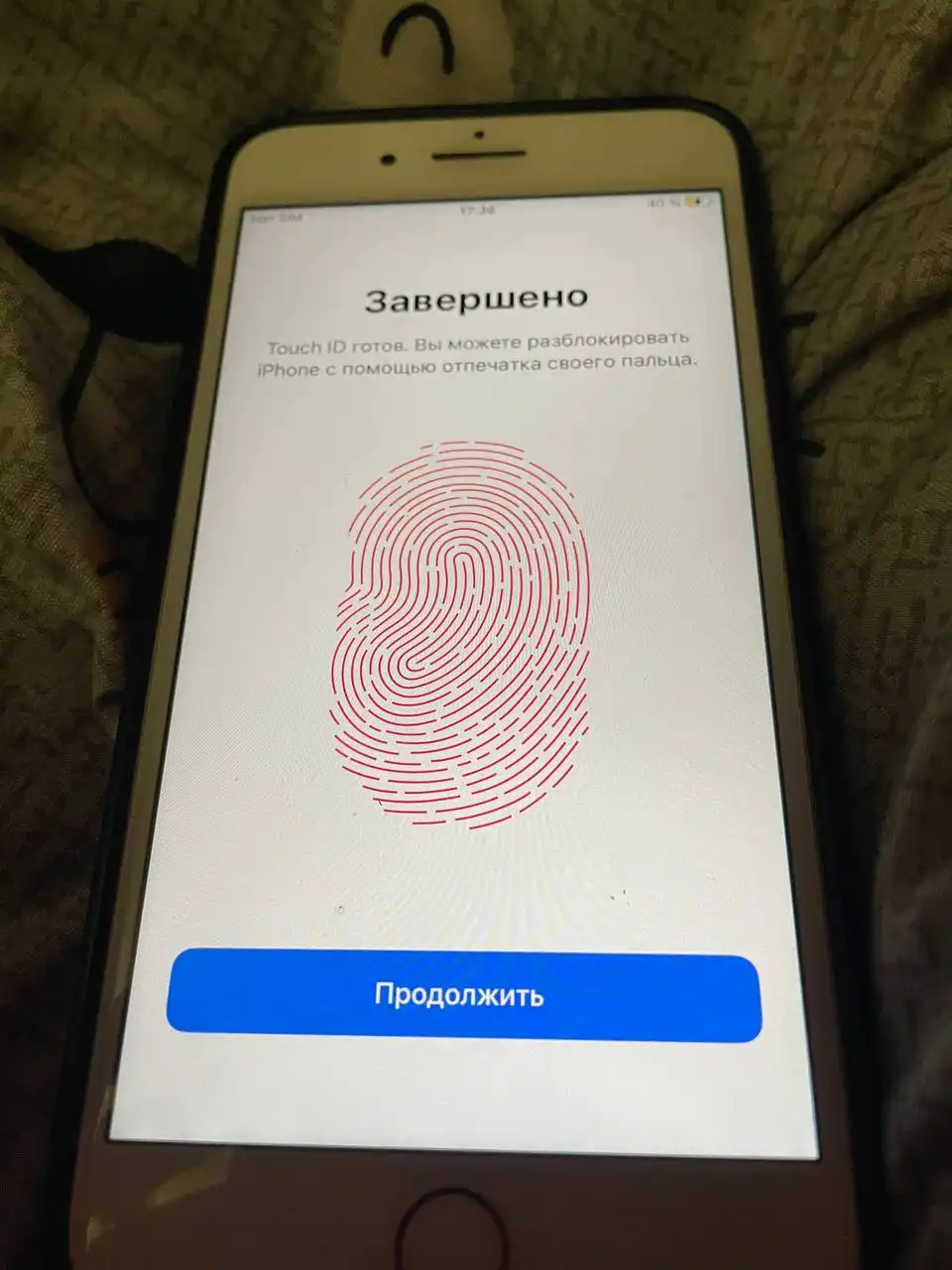 iPhone 8+ с неисправным гнездом зарядки - Смартфоны (Электроника) в Минусинск