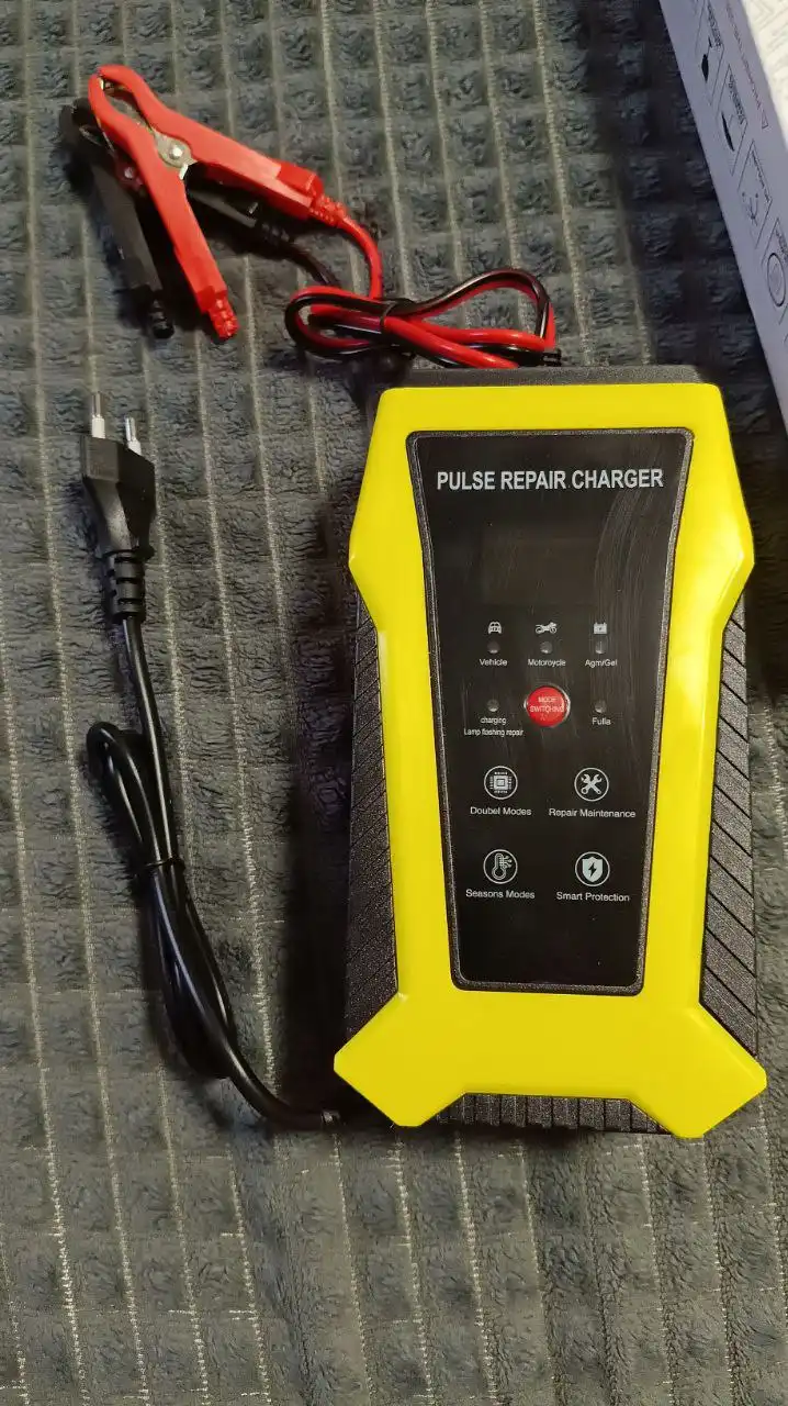 Зарядное устройство для АКБ - Автозапчасти и аксессуары (Барахолка) в Минусинск