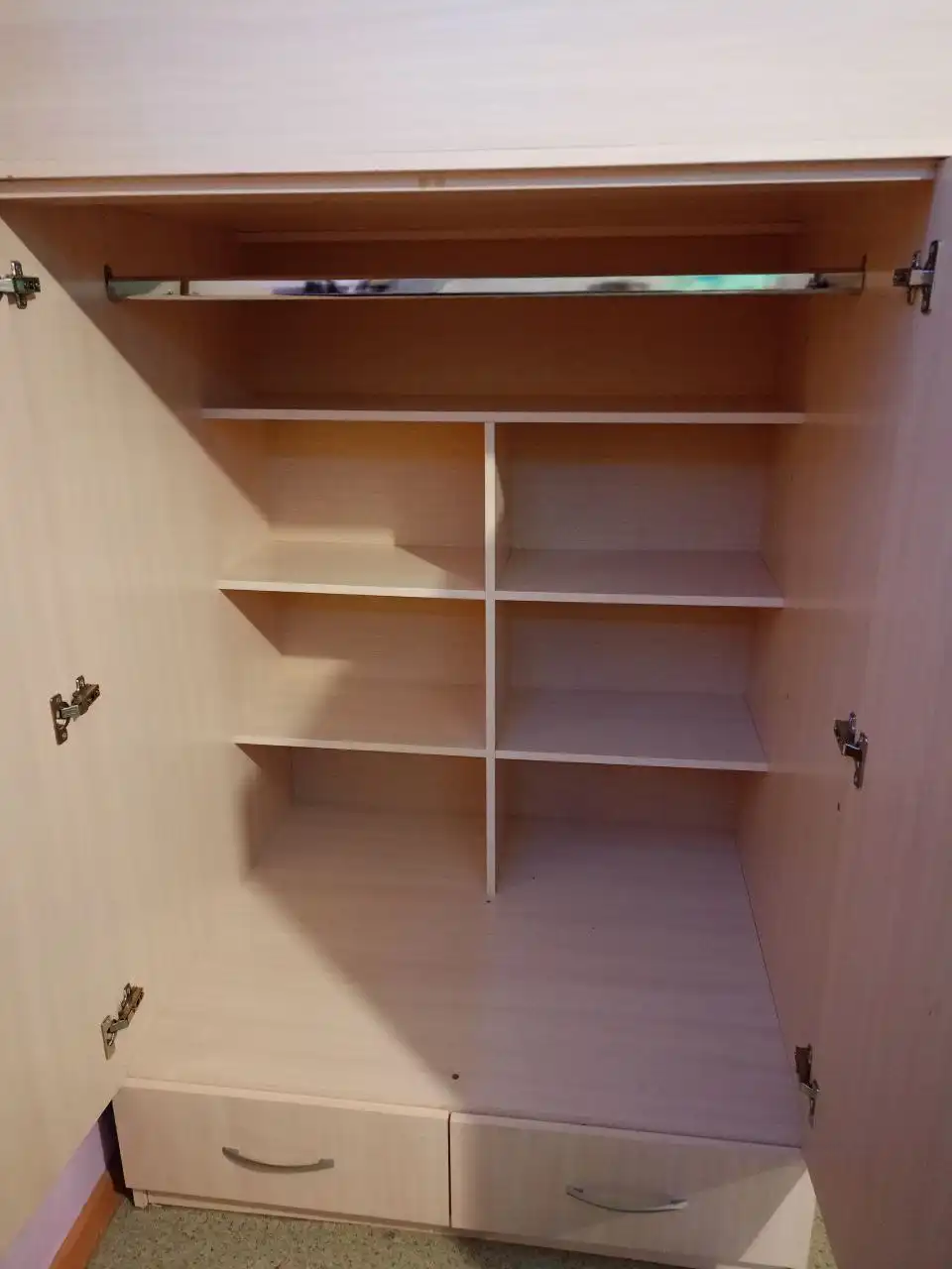 Продажа кроватей-чердаков 3 в 1 с лестницей - Мебель (Барахолка) в Минусинск