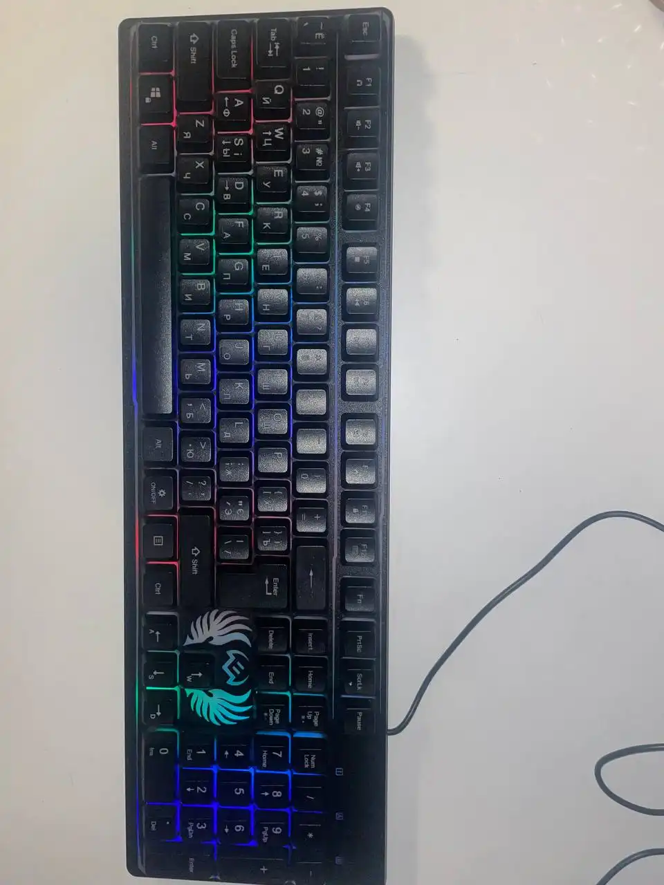 Игровая клавиатура SVEN KB-G8000 с подсветкой - Компьютерная периферия (Электроника) в Минусинск