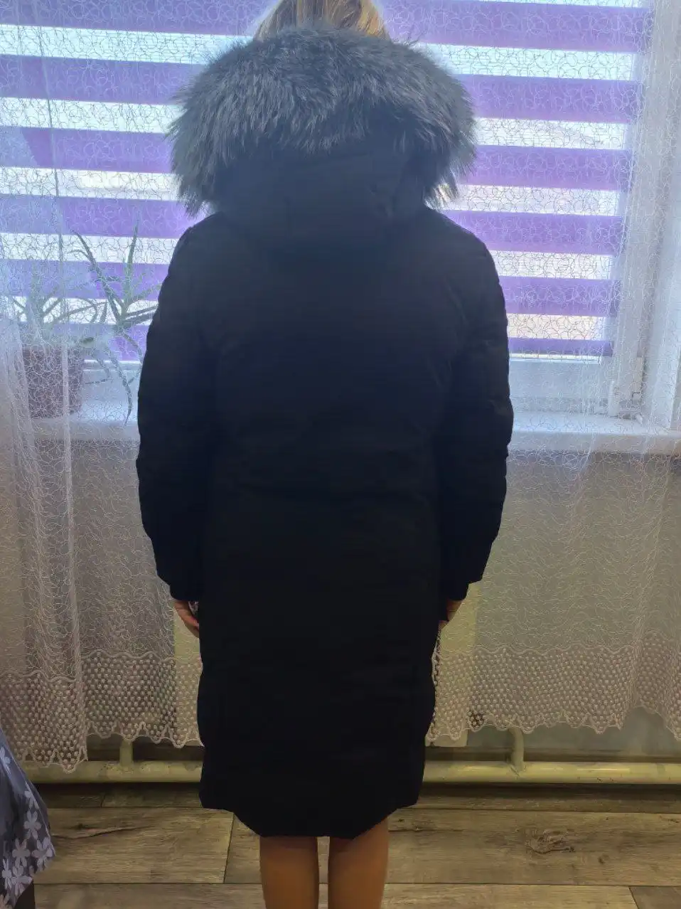 Продажа пуховика DAMADER размер S - Верхняя одежда (Одежда) в Минусинск