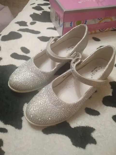 Туфли нарядные для девочки размер 35 - частное объявление в Абакан